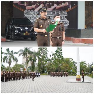 Imran Yusuf Asisten Tindak Pidana Khusus Kejati Riau Penerima Apel Kerja Pagi